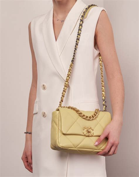 sac chanel jaune pastel|chanel boutique.